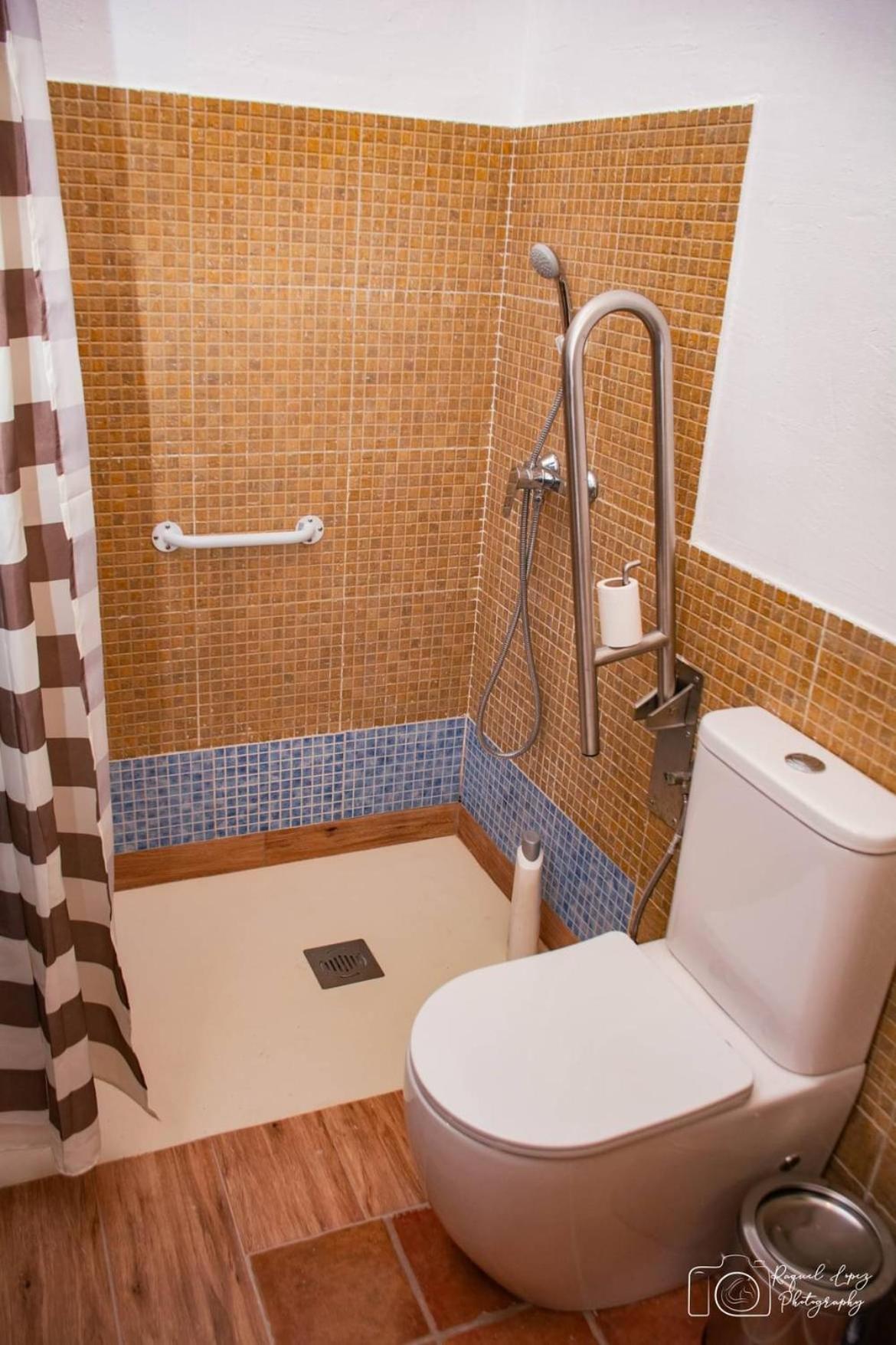 Casa Rural Torremontero Apartamentos Hornos Luaran gambar