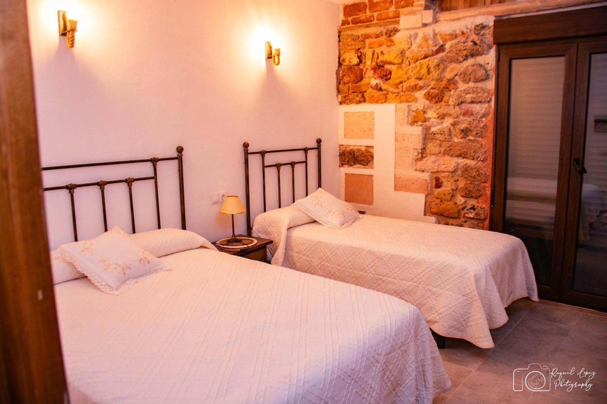 Casa Rural Torremontero Apartamentos Hornos Luaran gambar